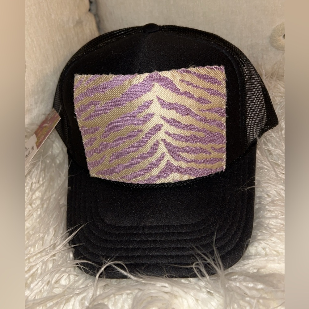 Orijinal Kilim Trucker Hat